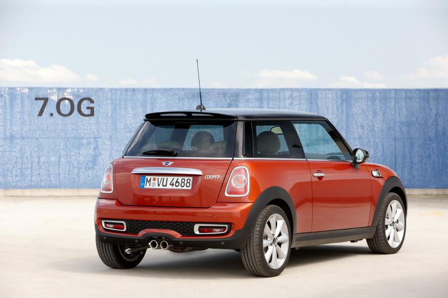  Mini Cooper S 2011 года  (фото 45 из 71)